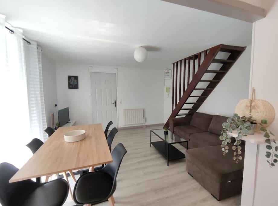Апартаменты Duplex Cosy Гонес Экстерьер фото